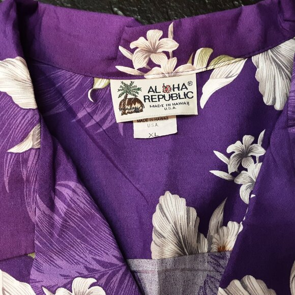 Vintage 90s Aloha Republic Hawaiian Shirt XL – Purple Floral 100% Cotton - Picture 4 of 5